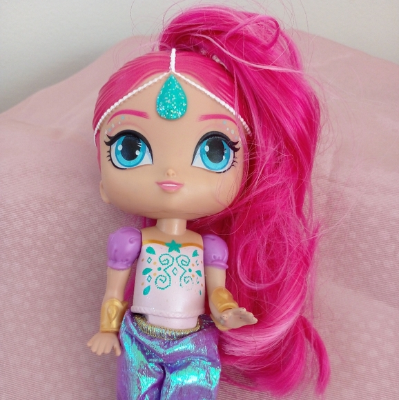 RARE Shimmer and Shine toy character, excellant condition!!